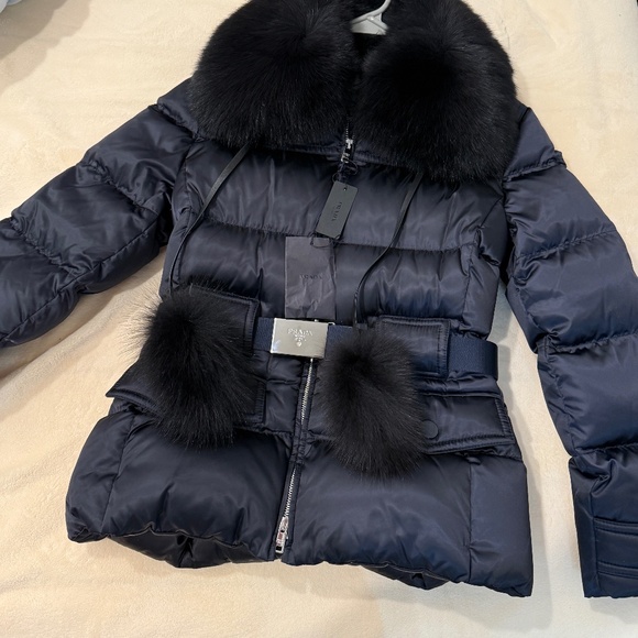 NWT Prada Puffer Jacket with belt with black fur collar (Dark Navy) - Picture 1 of 4